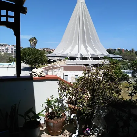Demetra לינה וארוחת בוקר סירקוזה